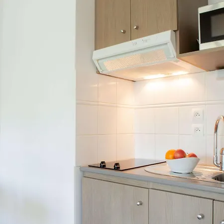 Comfort Cannes 4* Мандельё-ла-Напуль